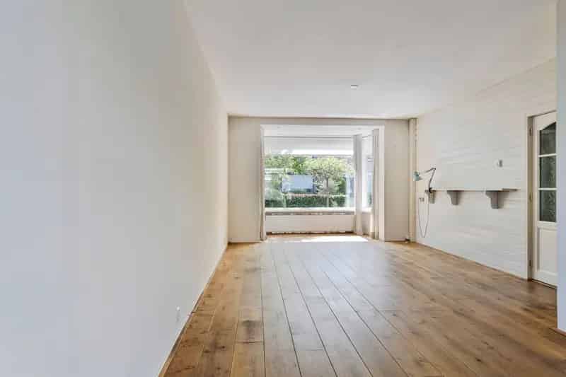 Huis te koop Oosterhout 4 slaapkamers grote tuin