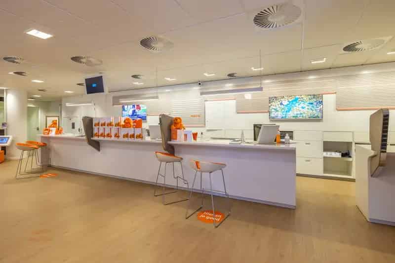 Beleggingspand Bussum: 972 m² Winkelruimte te Koop