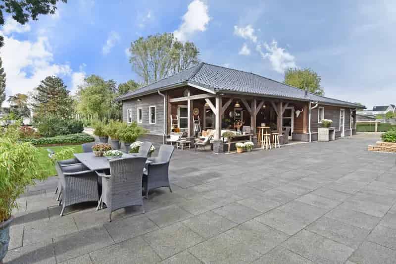 Landhuis met appartement Berkel en Rodenrijs