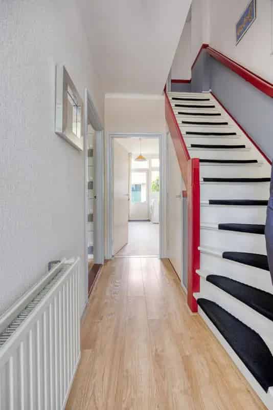 Knus huis Assendorp nabij NS-station en binnenstad