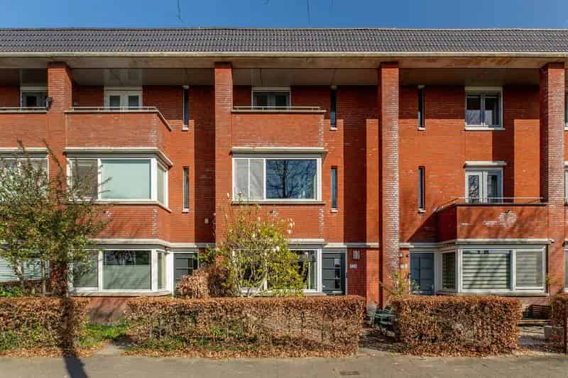 5 Slaapkamers Huis Nesselande Gerenoveerd 2024 Gasloos Energielabel A