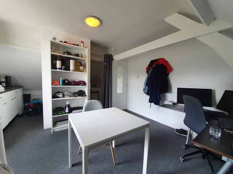 Studentenkamer Breda Nabij Ginnekenweg en Wilhelminapark