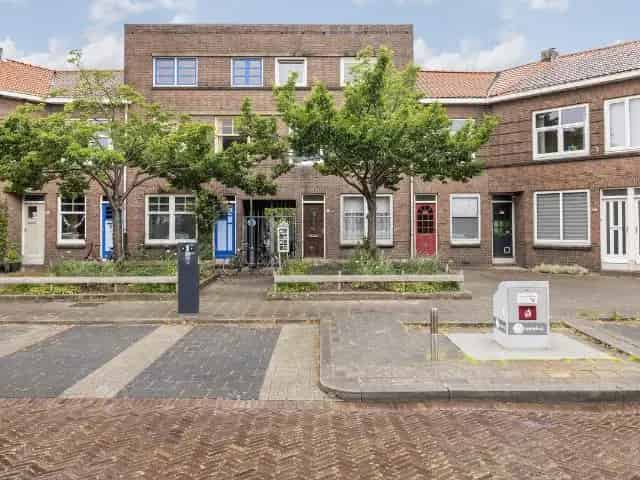 Benedenwoning 80m2 Grote Tuin 225m2 Oud Krispijn Dordrecht