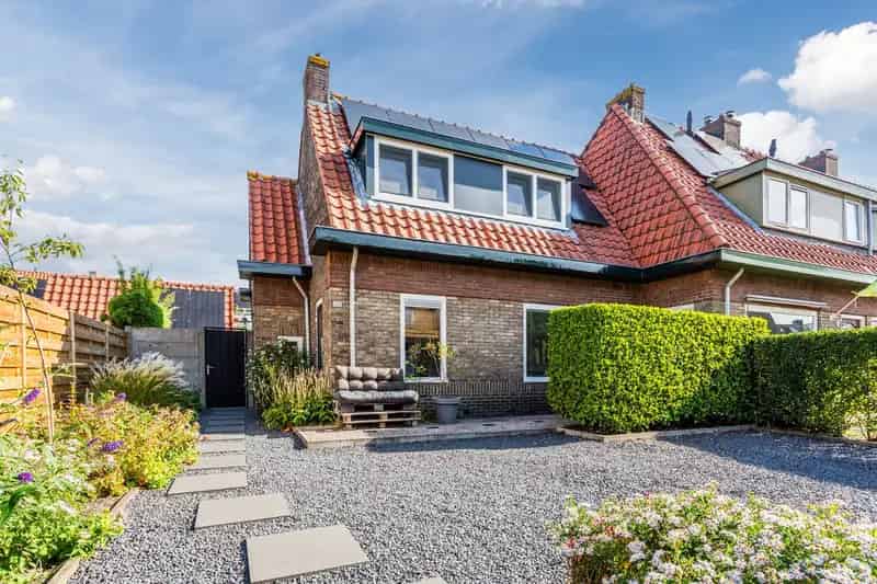 Huis te koop: Leeuwerikstraat 45 1221 LD Hilversum | Funda
