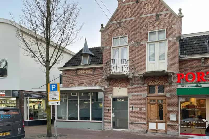 Winkel te Huur Leidschendam 99m2 Damcentrum