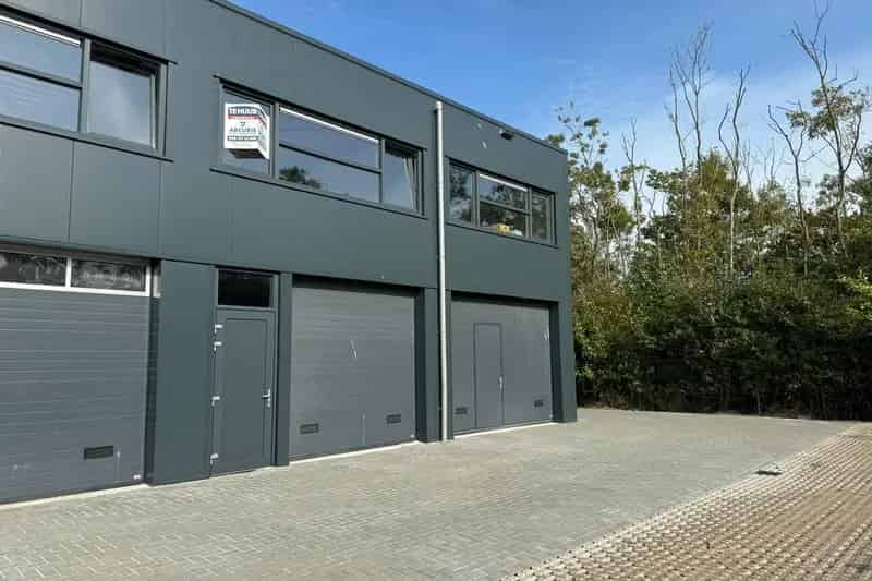 Bedrijfshal Almere 90m2 te huur Gordingweg