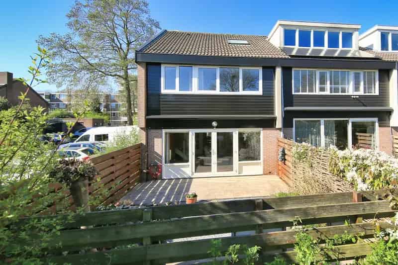 Ruime Eindwoning Molenwijk 4 Slaapkamers Tuin Uitbreidingsmogelijkheden