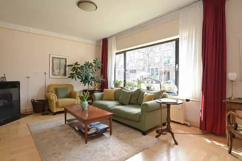 Herenhuis te Koop Statenkwartier 6 Slaapkamers Ruime Tuin