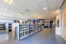 571-650 m2 Bedrijfsruimte te Huur Elsloo - Showroom Kantoor Magazijn