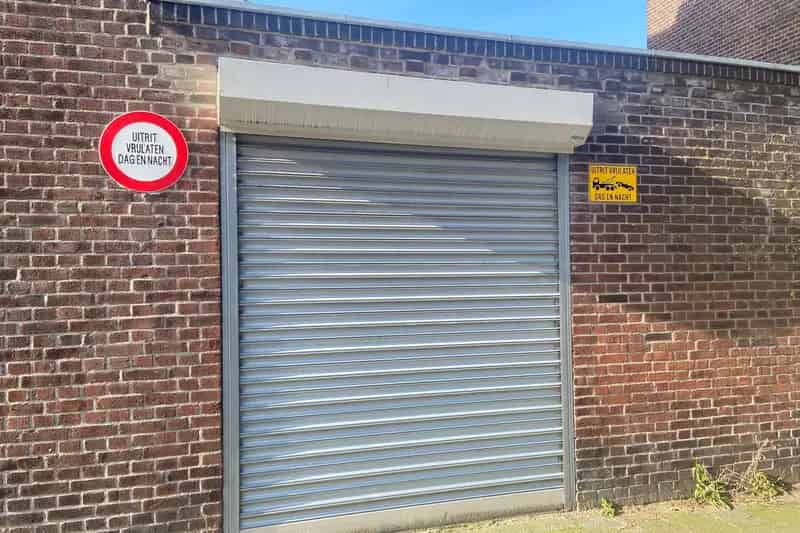 Bedrijfshal te Huur Den Haag 50m2