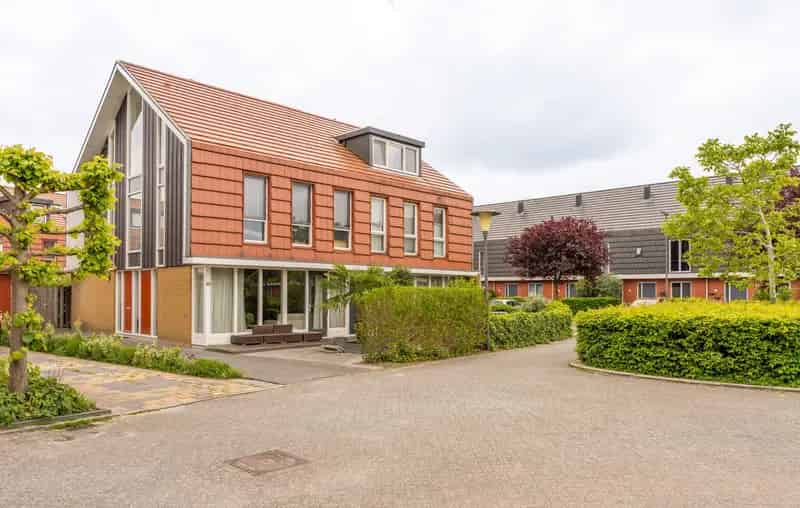 Huis Te Koop , 16, Taagstroom, Zoetermeer, Zuid-Holland