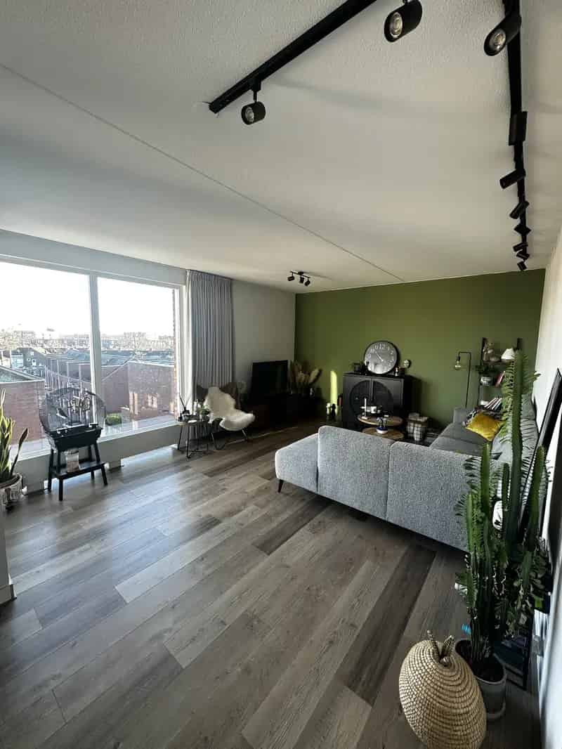 Rustig appartement 3e verdieping balkon berging