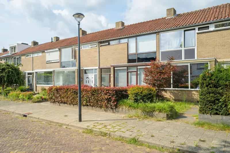 Ruime Tussenwoning Breda Doornbos 4 slaapkamers
