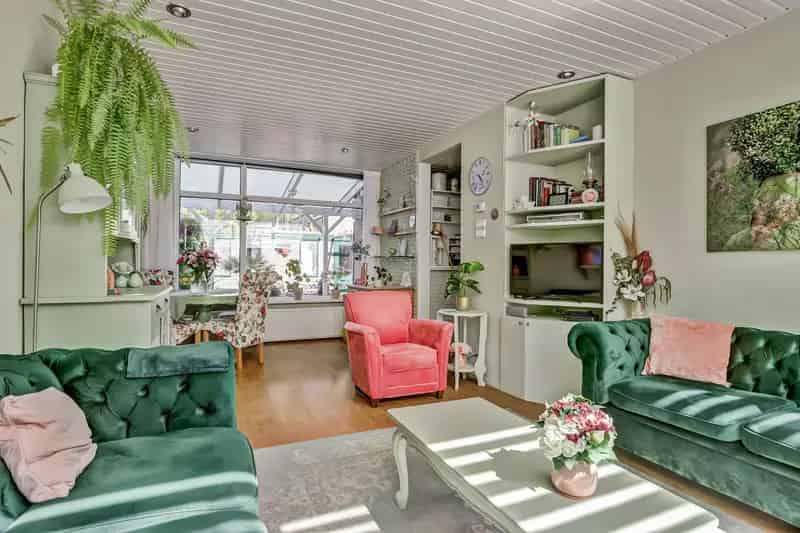 Ruime Hoekwoning 4 slaapkamers Zaandam