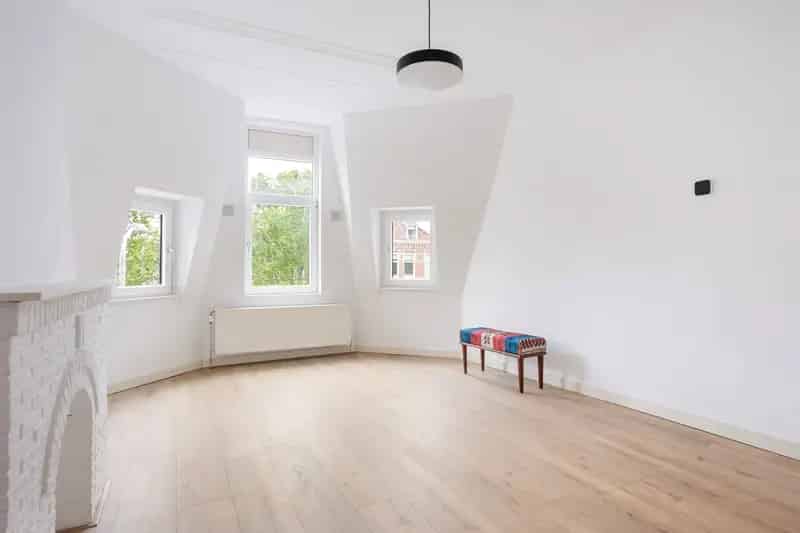 Appartement te koop Den Haag Beeklaan 66m2 gerenoveerd terras