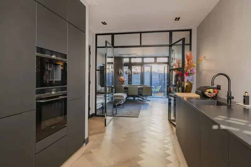 Huis te koop Voltastraat IJmuiden: Luxe Gezinswoning