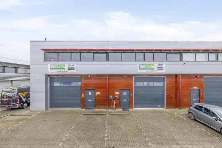 168 m2 bedrijfsruimte te huur in Dirksland