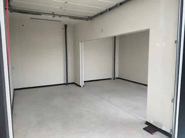 Bedrijfsunit Heerhugowaard 36m2 te huur Opslag Garage