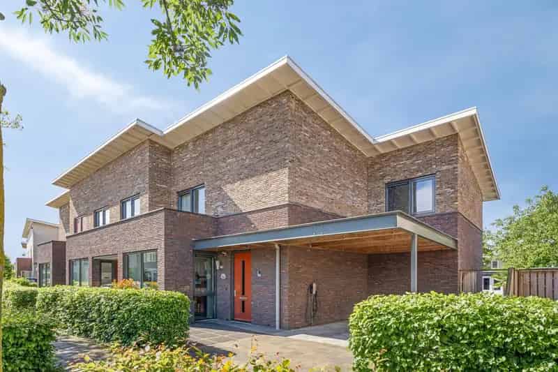 Ruime halfvrijstaande woning te Deventer met 4 slaapkamers en A-label
