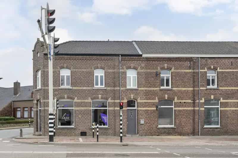 Beleggingspand Margraten 456m2 Detailhandel Praktijkruimte Kantoor