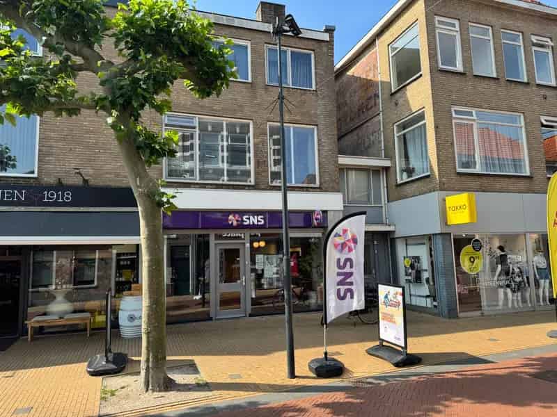Winkel te huur Steenwijk: 88m² instapklaar pand A-locatie