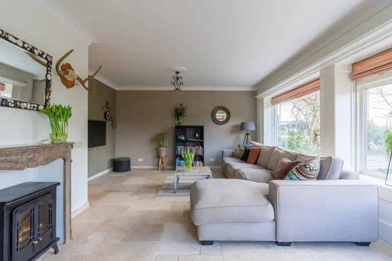 Ruime 2-onder-1-kap woning te koop in Rijnsburg