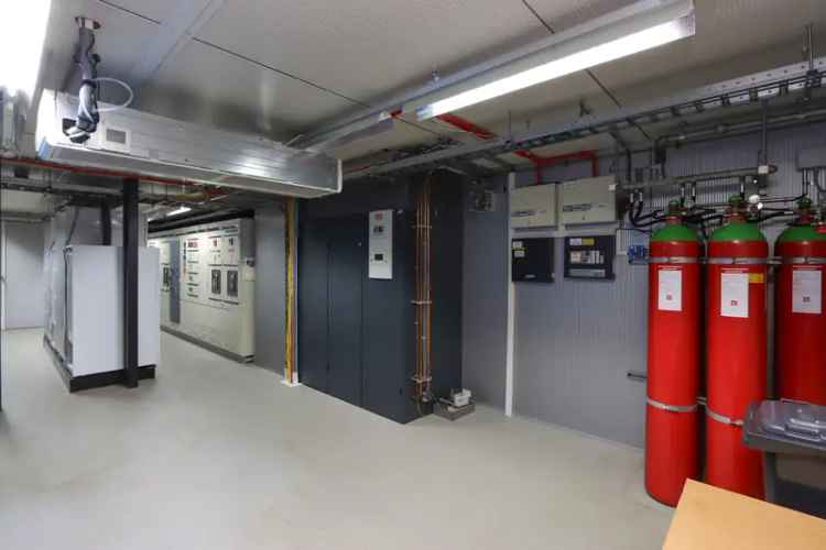 Bedrijfshal Almere 250 KW Stroomvoorziening