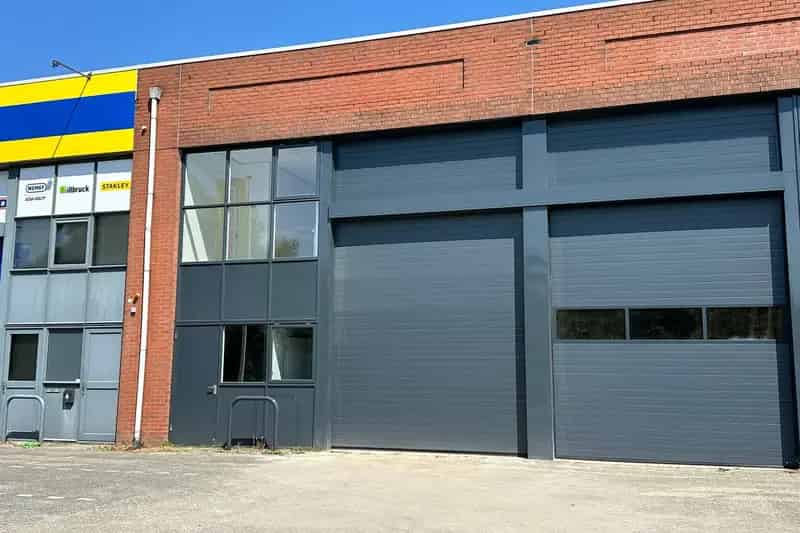 Bedrijfshal te Huur Zaltbommel 335m2