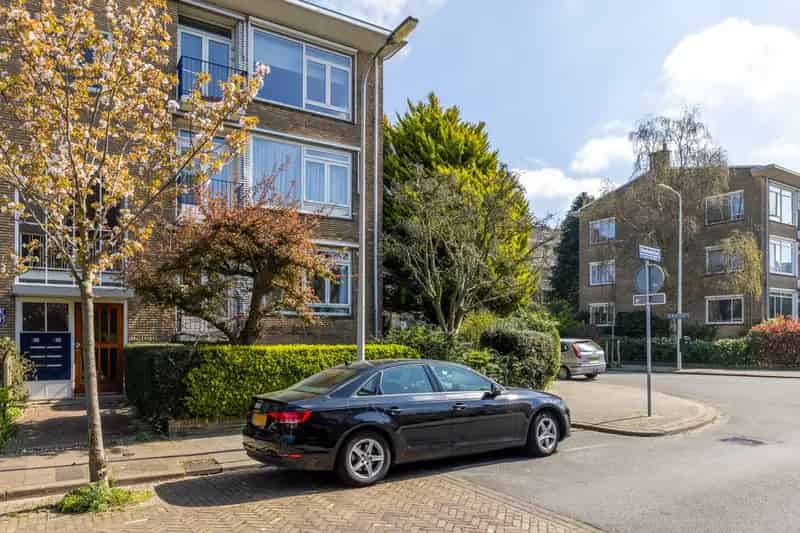 Appartement te koop Den Haag Benoordenhout 3 kamers garage tuin