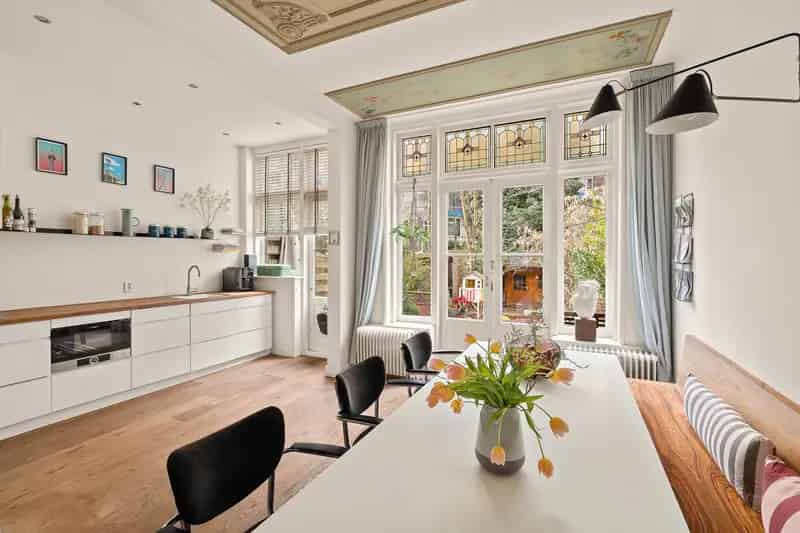 5-Kamer Dubbele Benedenwoning Rotterdam Liswartier