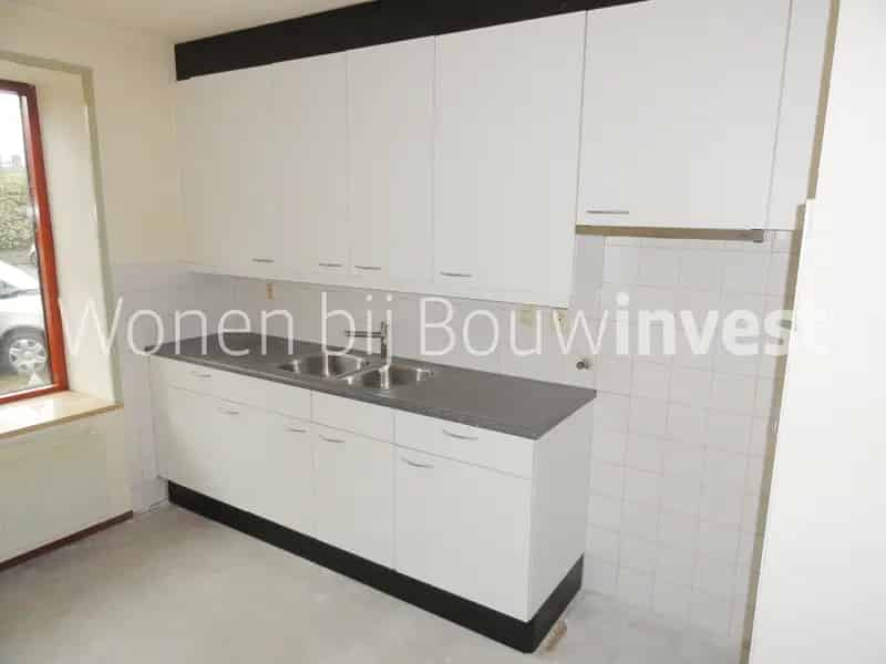 Ruime 4-kamer Eengezinswoning 125m² Rokkeveen