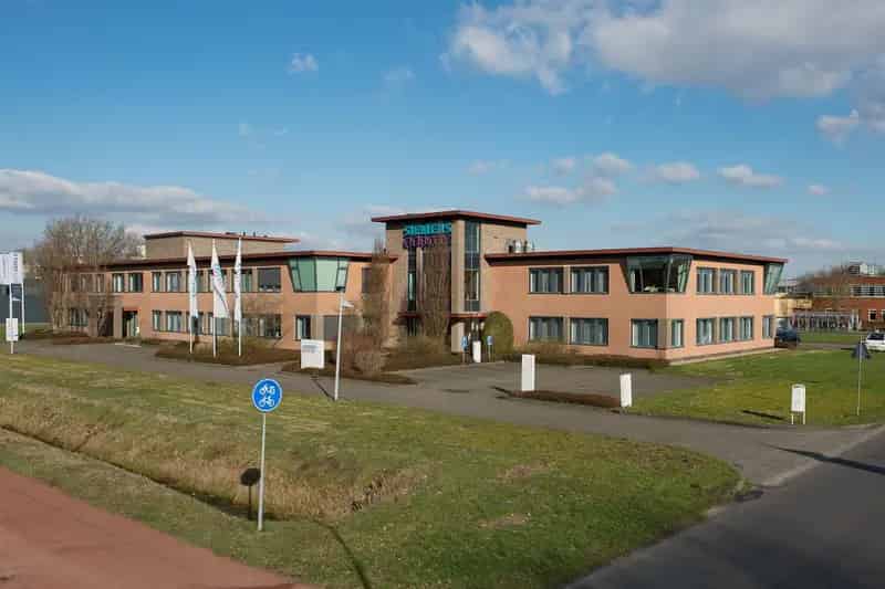Kantoorruimte te huur Assen 620m2  20 parkeerplaatsen