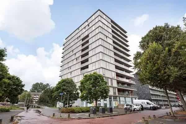4-Kamerappartement Amsterdam Geuzenveld 94m2 Balkon Parkeerplaats