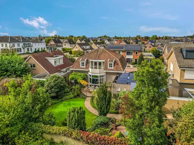 Karakteristieke woning Oosterhout gerenoveerd luxe tuin garage