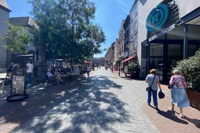 Winkel Roermond | Zoek winkels te huur: Roersingelpassage 28 6041 EE Roermond [funda in business]