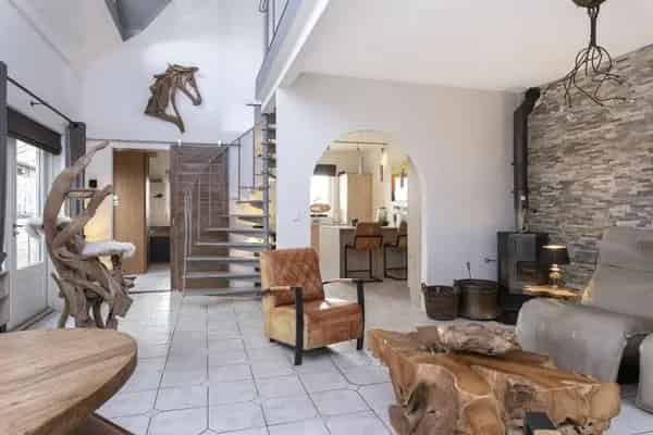 Woning en Bedrijfsruimte 850m² Druten