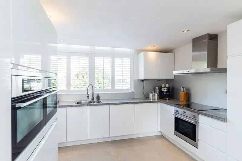 5 Kamer Eengezinswoning Wateringen Ruime Garage Tuin