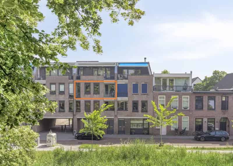 Appartement Breda 3 kamers 63m2 Garage Balkon Lift