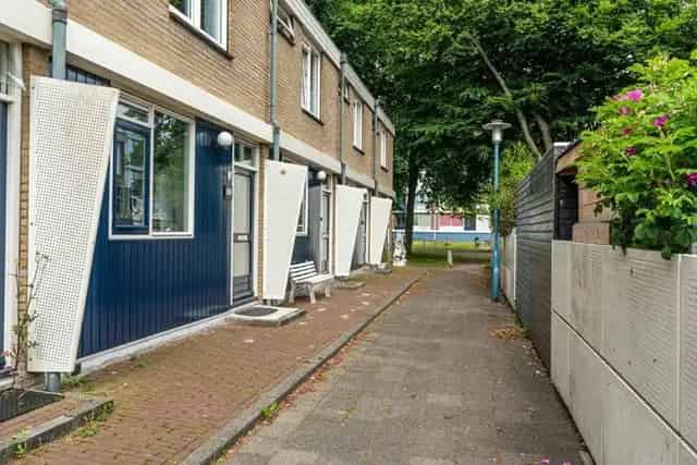 5 Kamer Eengezinswoning Leeuwarden 87m2 te Huur