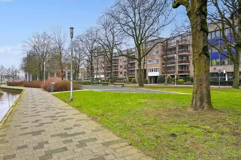 3 Kamerappartement Apeldoorn Brinklaan 88m2 Balkon Lift Parkeerplaats