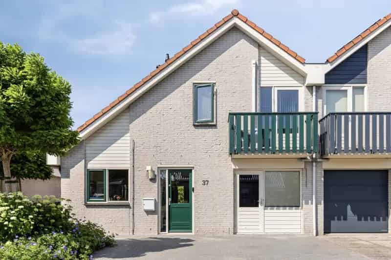 Ruime Tweekapper 4 slaapkamers Bonsen Hoek
