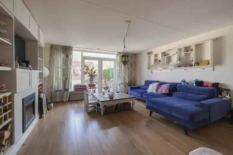 Huis te koop: Difoehof 3 2909 TE Capelle aan den IJssel 