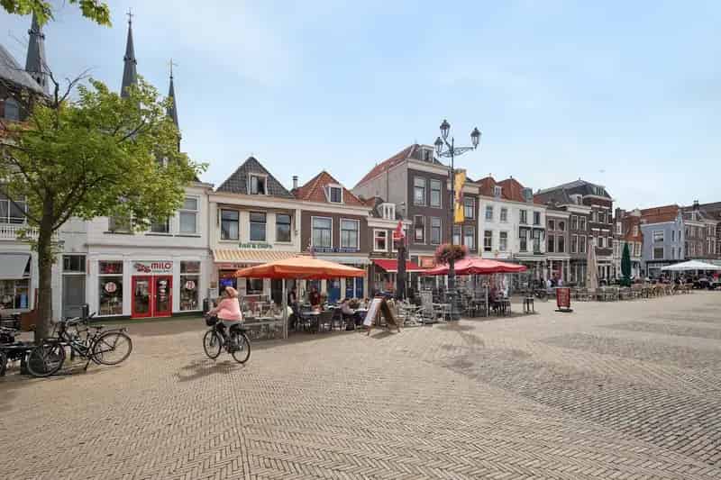 Winkel te Koop Delft Markt 45m2 A Locatie