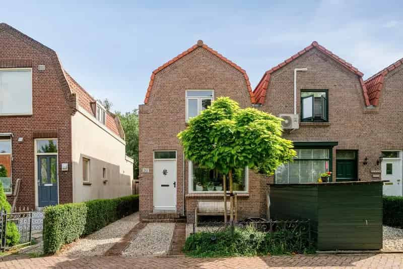 Huis te koop Capelle aan den IJssel 104m2 3 slaapkamers Schollebos