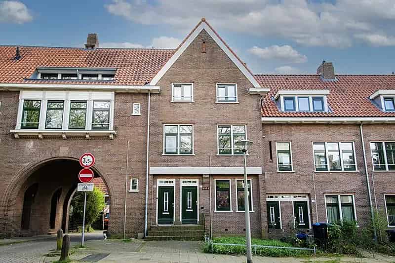 Woning Klarendal Nabij Winkels en OV