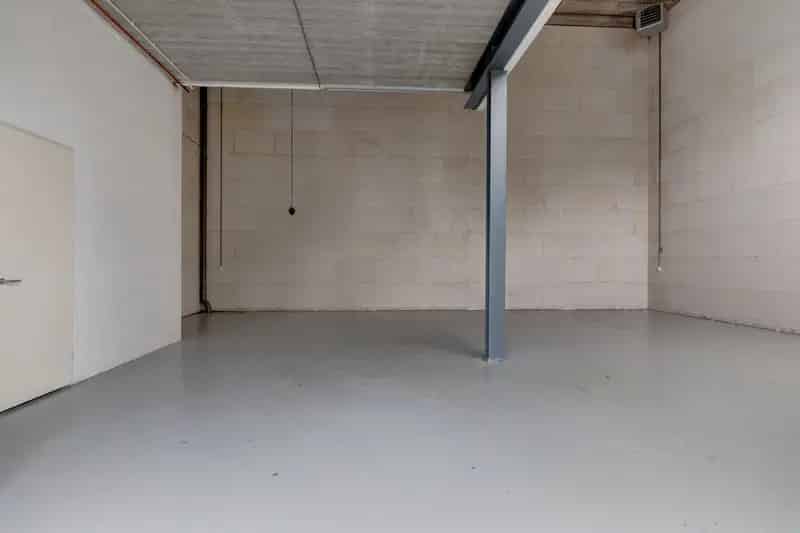 Bedrijfshal te Huur Apeldoorn 189m²