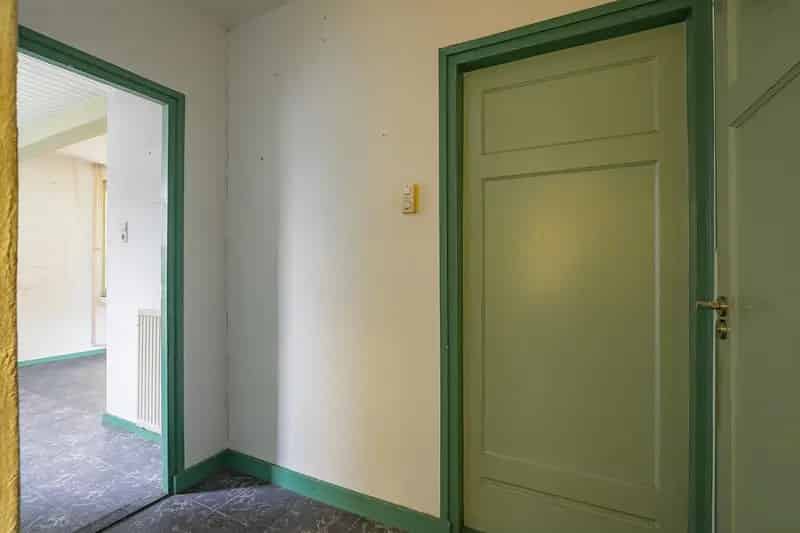 Te renoveren 2-onder-1-kap woning Grevenbicht 4 slaapkamers