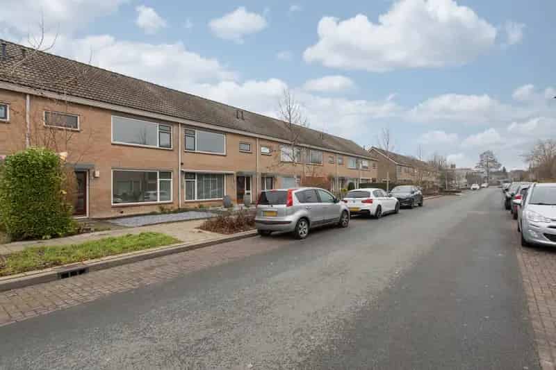 Huis te koop Zevenaar 4 slaapkamers 135m2 tuin balkon