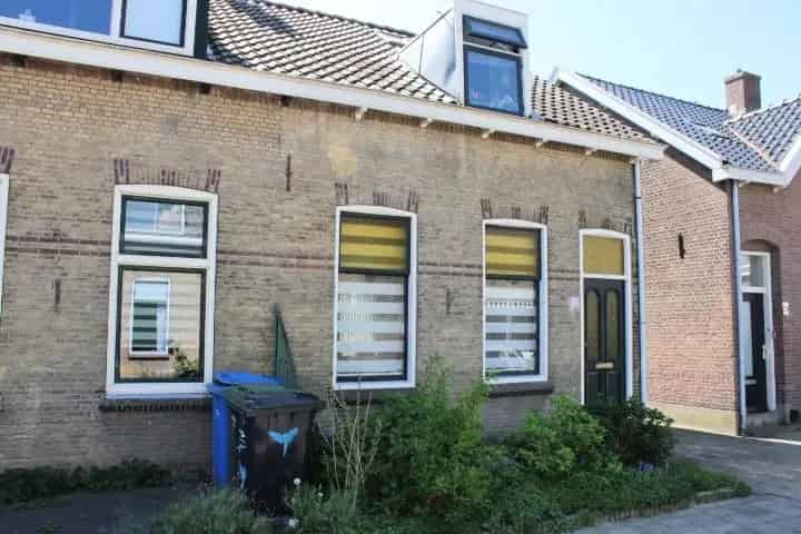 Huis te koop: Murraystraat 12 3195 VJ Pernis Rotterdam 