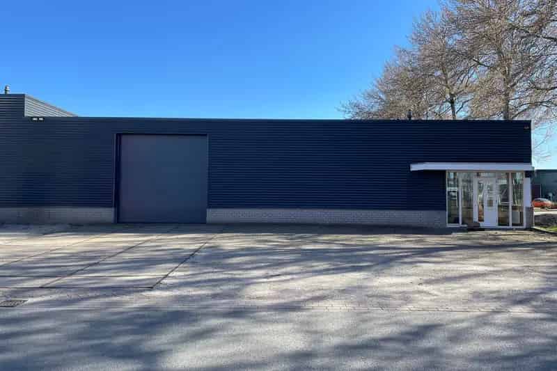 Bedrijfshal te huur Emmeloord 400m2
